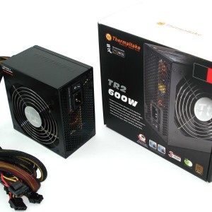 Fuente Thermaltake 600_p